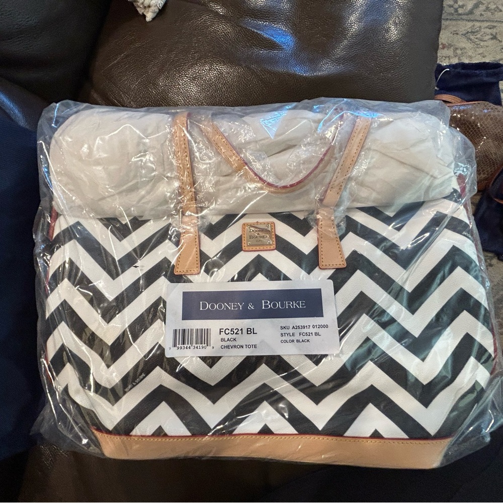 Dooney & Bourke Black Chevron Tote